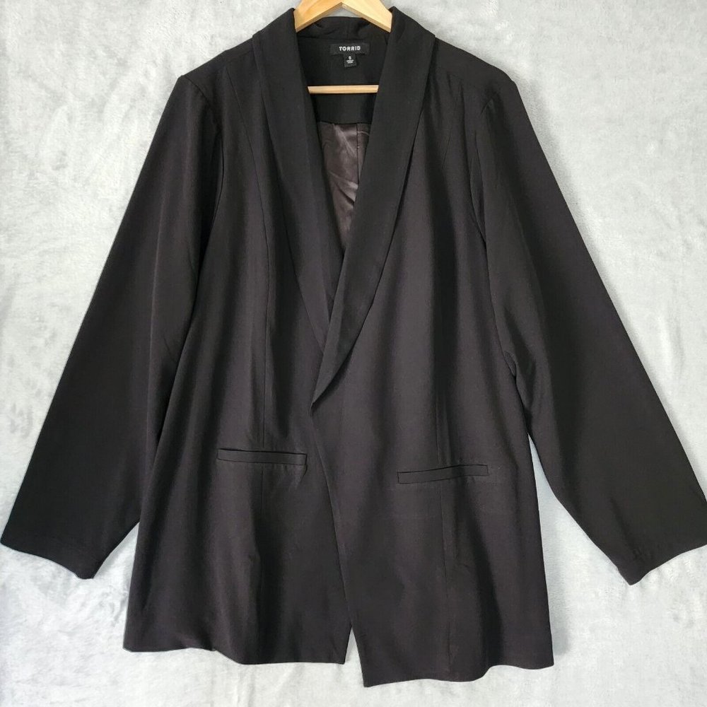EUC Torrid Black Open Front Shawl Collar Blazer 3x